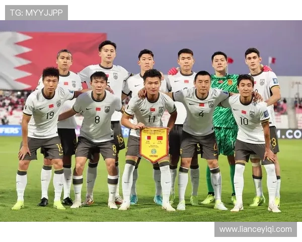 国足世预赛迎关键战欧洲豪门转会风云再起引热议球迷高度关注全国