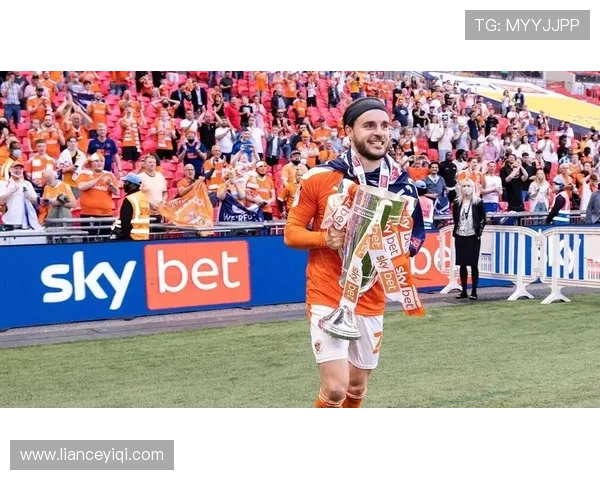 布莱克浦俱乐部发布新赛季规划聚焦引援青训与竞技目标整体发展方向