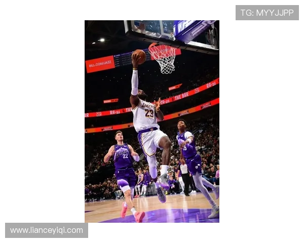 詹姆斯赛季初表现亮眼带领湖人迎来连胜球队战绩稳步攀升